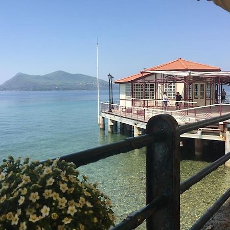 Villa Oleander Agios Nikolaos Loutra Edipsou Eksteriør bilde